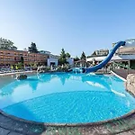 Daire Konstantin In Trakia Plaza