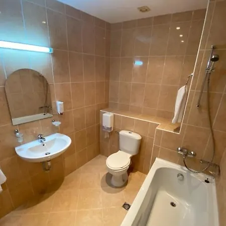 Konstantin In Trakia Plaza * Slantschew brjag