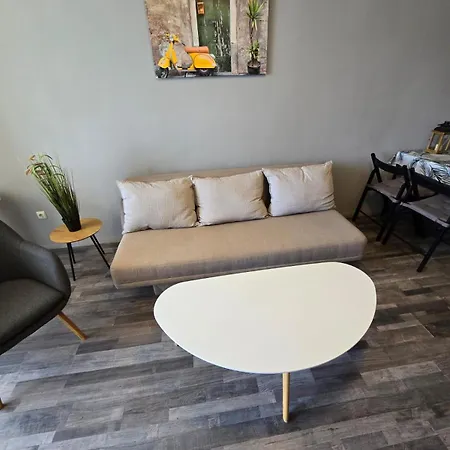 Konstantin In Trakia Plaza Apartment