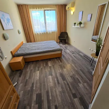 Konstantin In Trakia Plaza Apartment Slantschew brjag