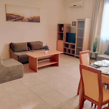 Konstantin In Trakia Plaza Apartman *