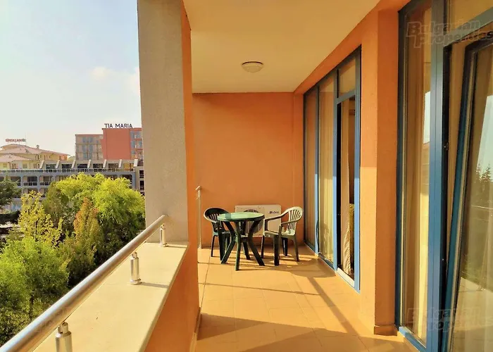 Konstantin In Trakia Plaza Апартамент