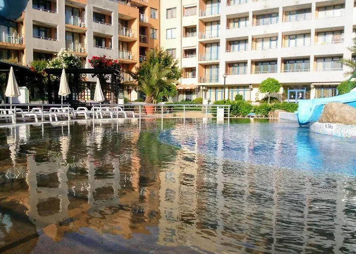 Апартамент Konstantin In Trakia Plaza Слънчев бряг